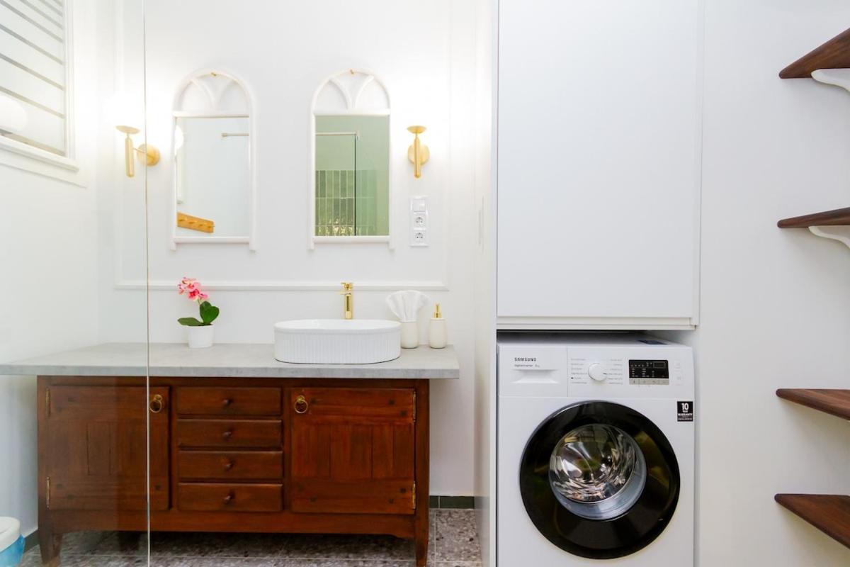 2br Modern Elegance W Sauna And Ac By Apartment