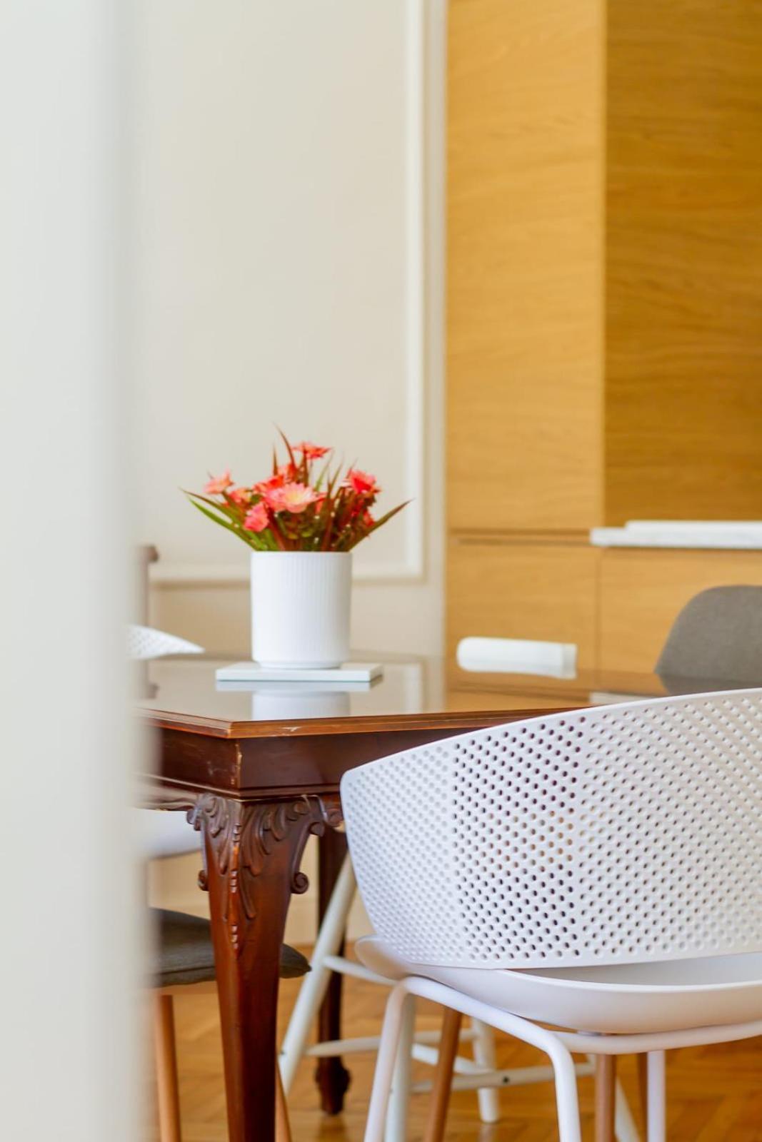 Appartamento 2br Modern Elegance W Sauna And Ac By *