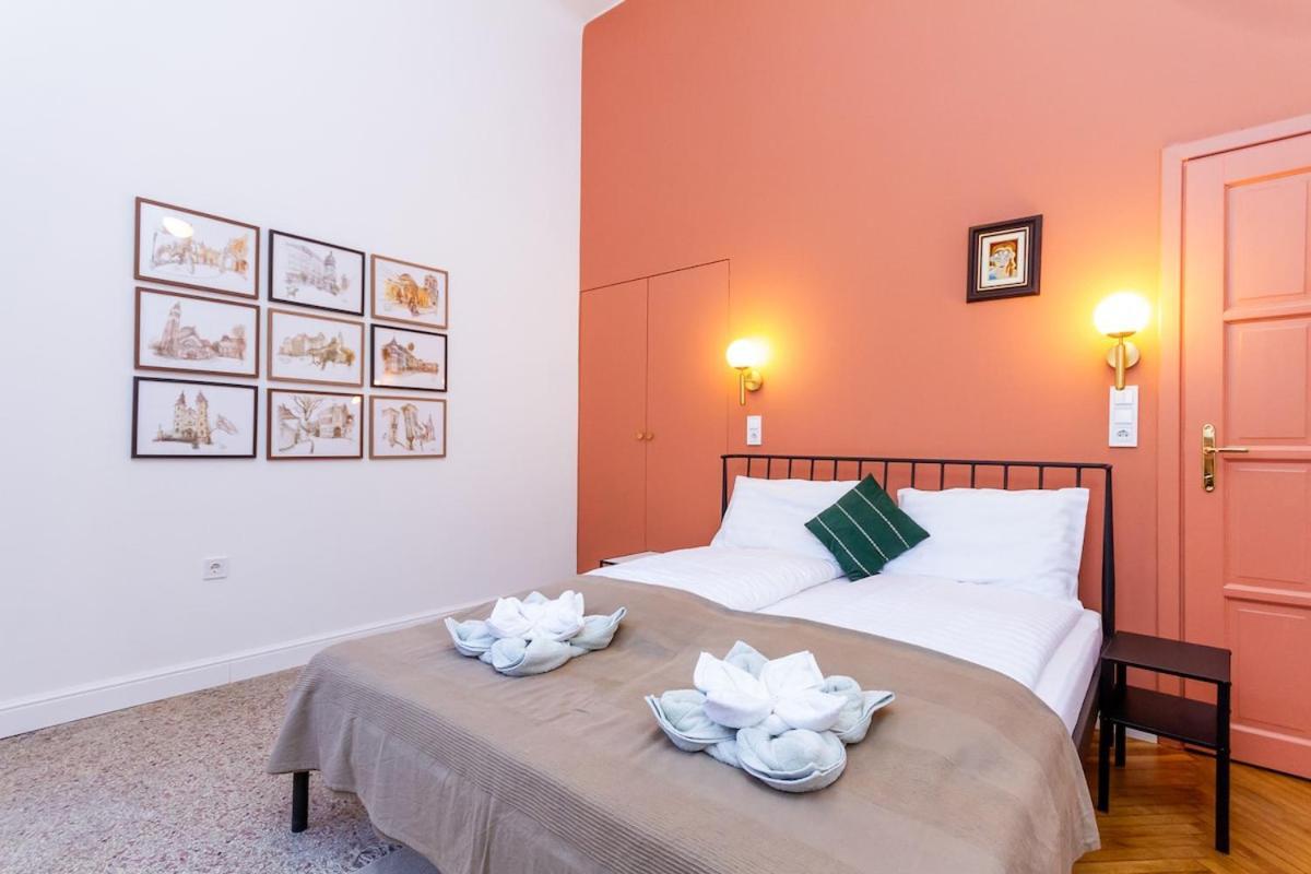 2br Modern Elegance W Sauna And Ac By Apartment *
